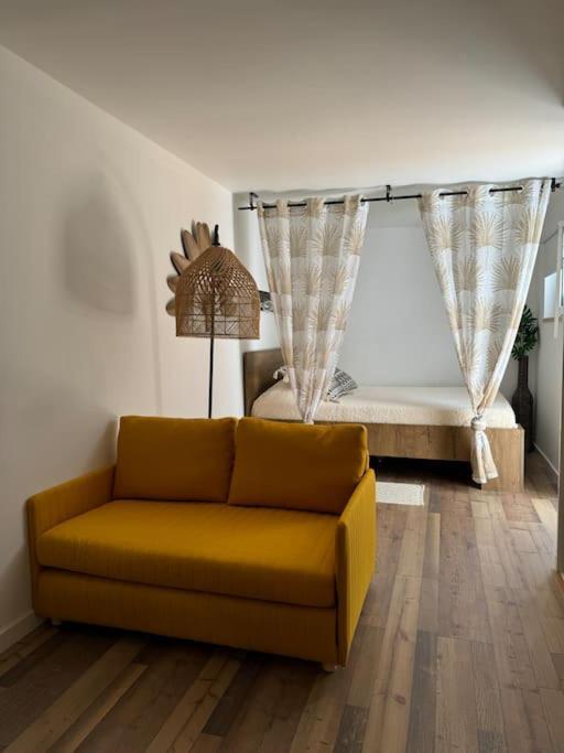 Апартаменти Petite Maison De Plage Кошта-да-Капаріка Екстер'єр фото